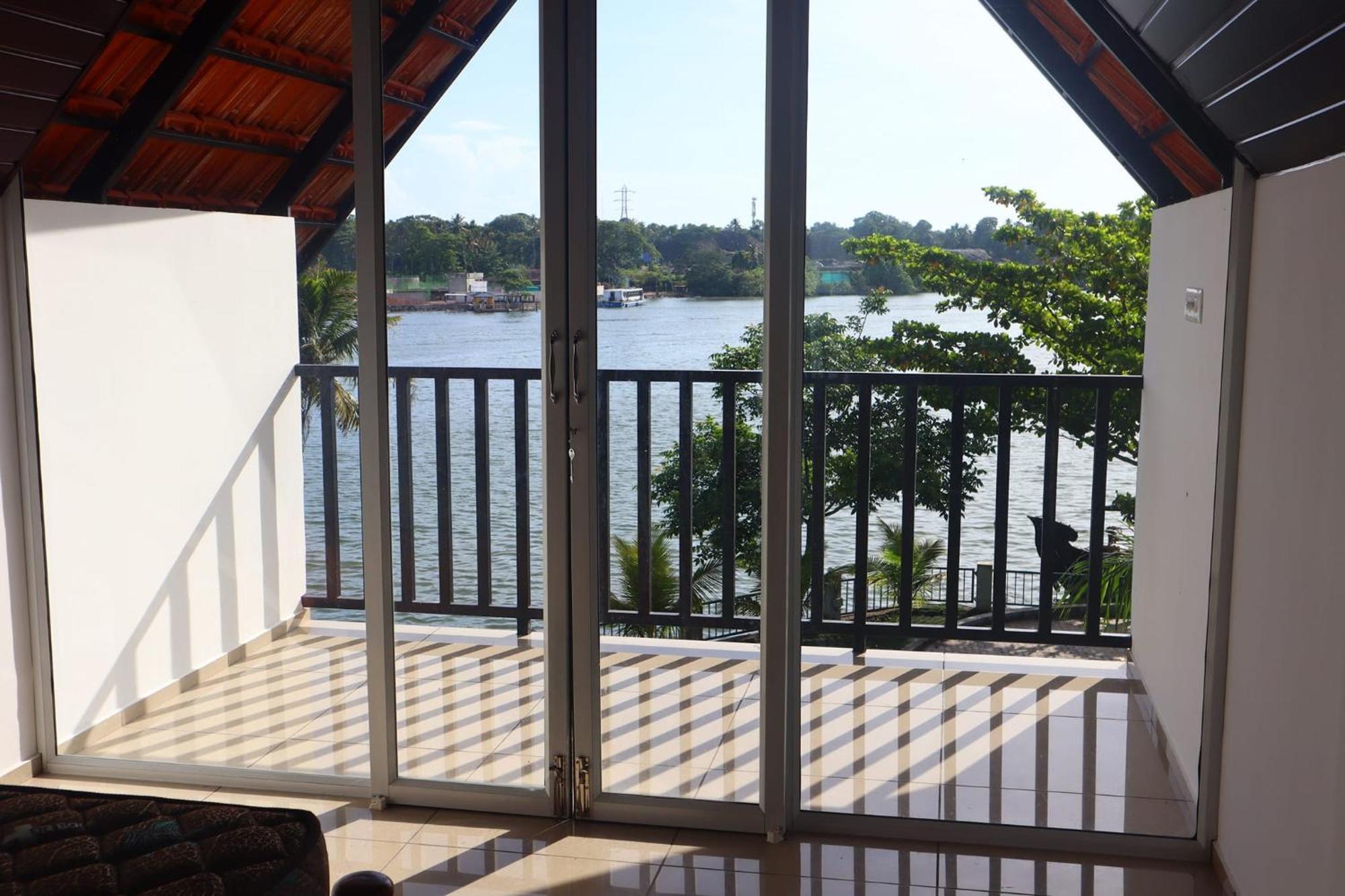 Ripples Backwater Resort, Kollam Ngoại thất bức ảnh