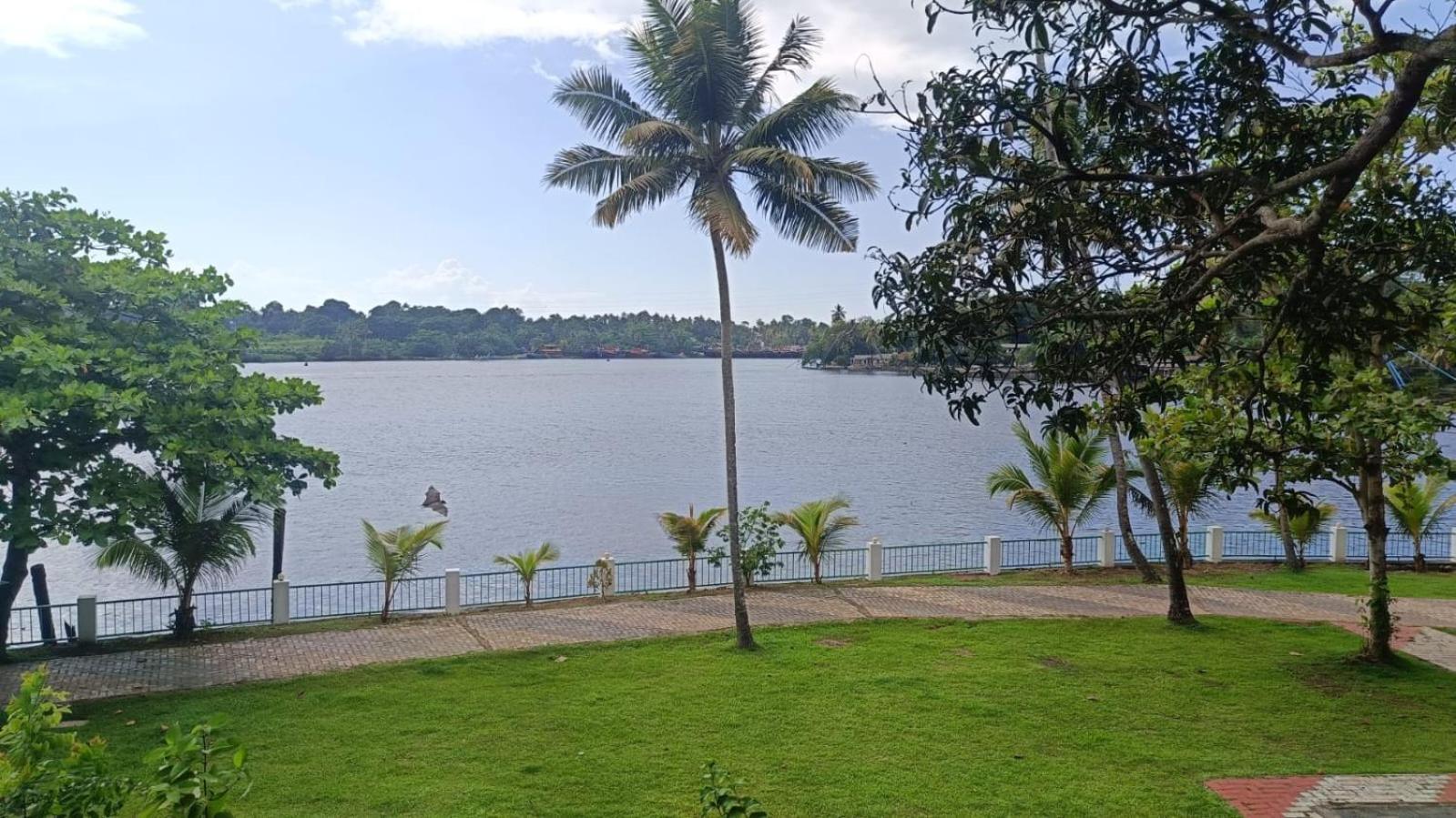 Ripples Backwater Resort, Kollam Ngoại thất bức ảnh